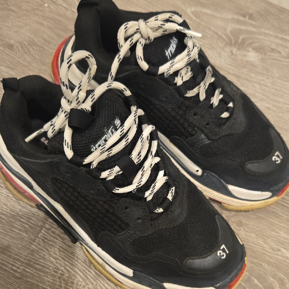 Balenciaga Black and White Sneakers with Red Accents